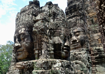 Photo angkor_wat_koepfe